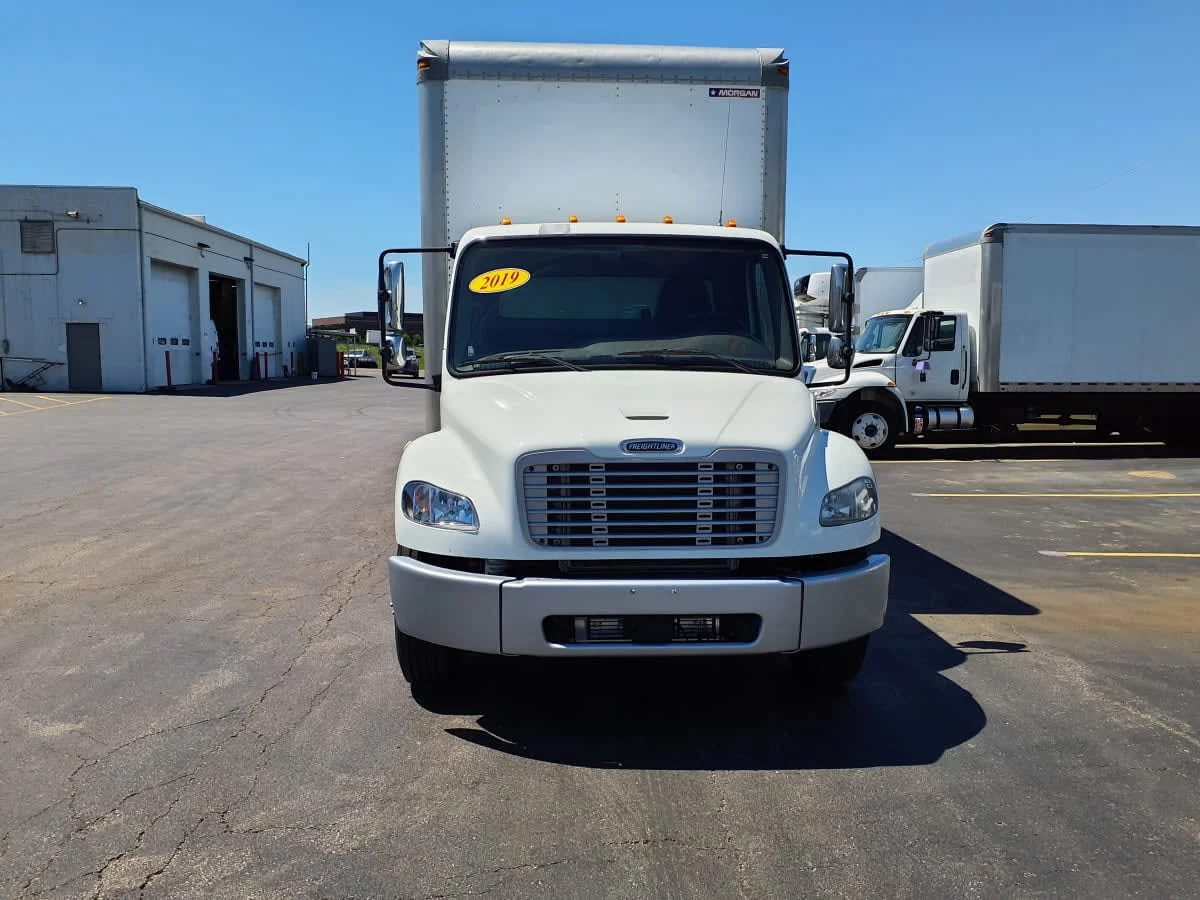 2019 Freightliner M2 106 in O'fallon, MO — photo 2