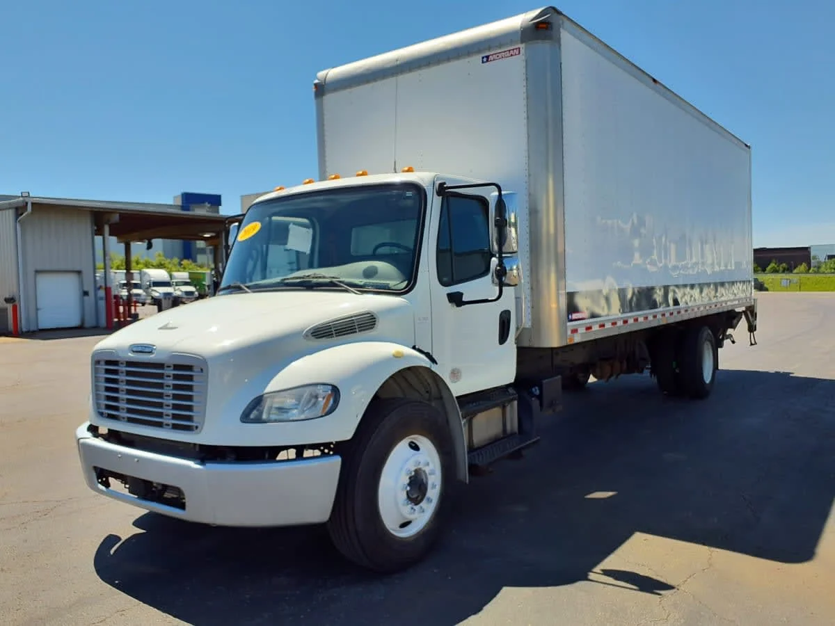 2019 Freightliner M2 106