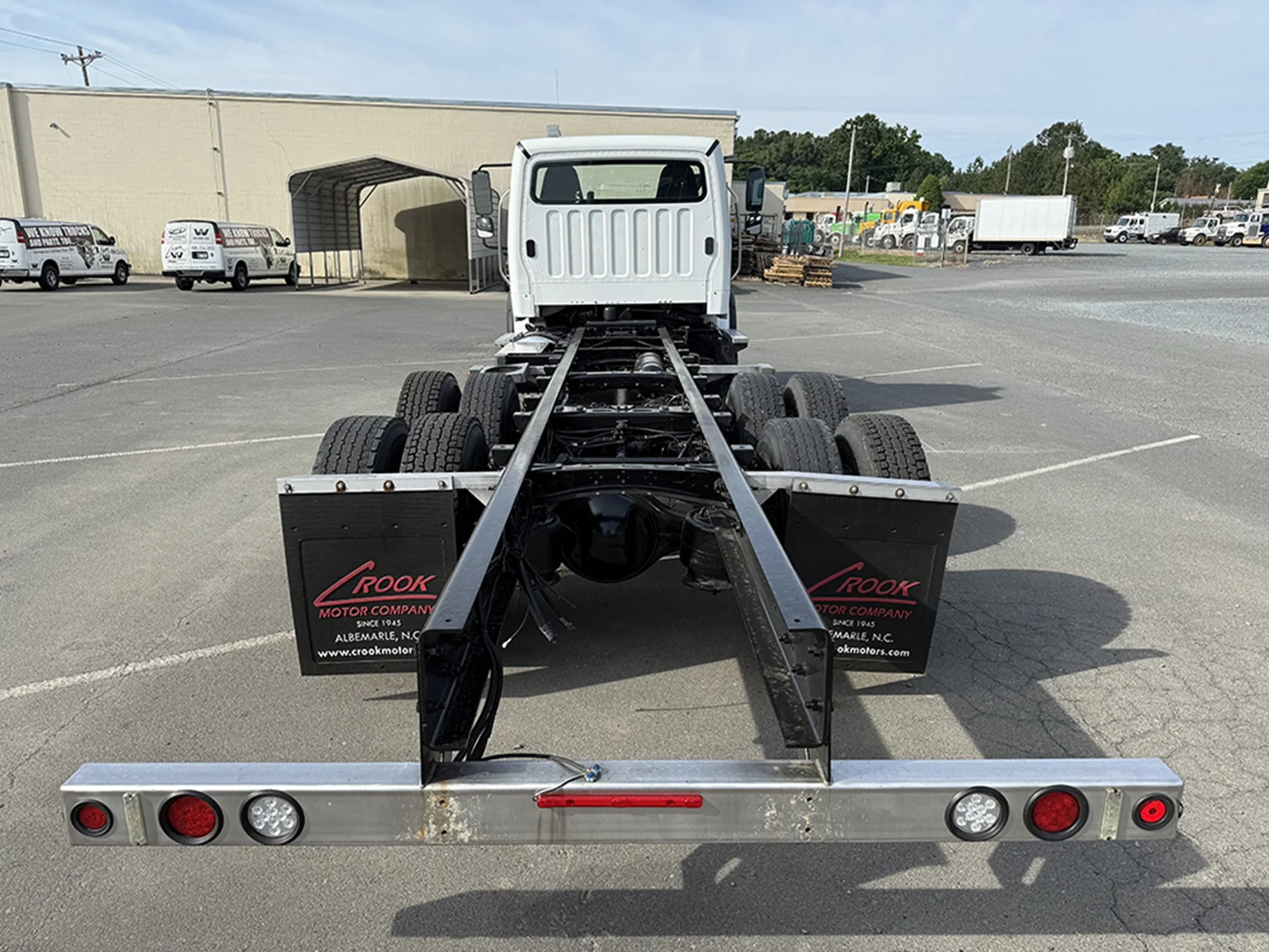 2019 Freightliner M2 106 — photo 5