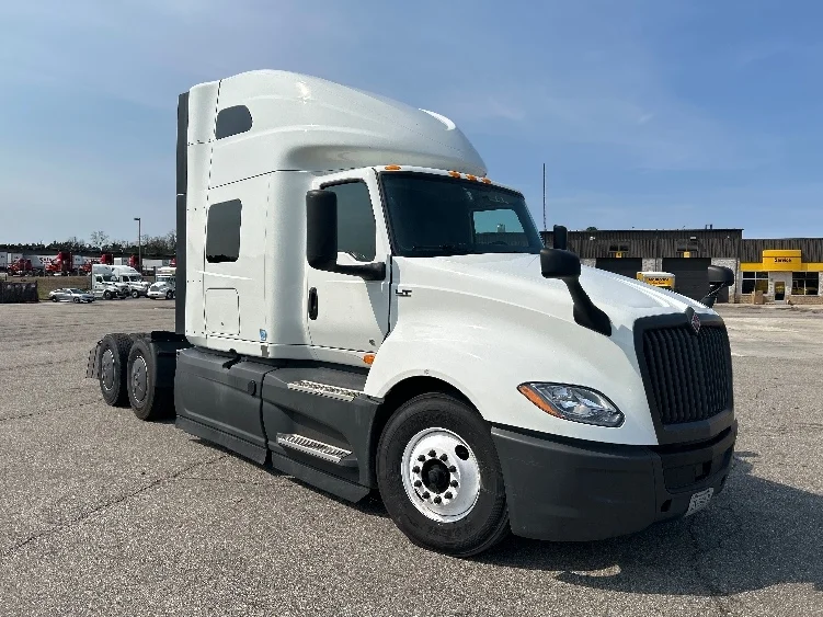 2023 International LT in Prince George, VA