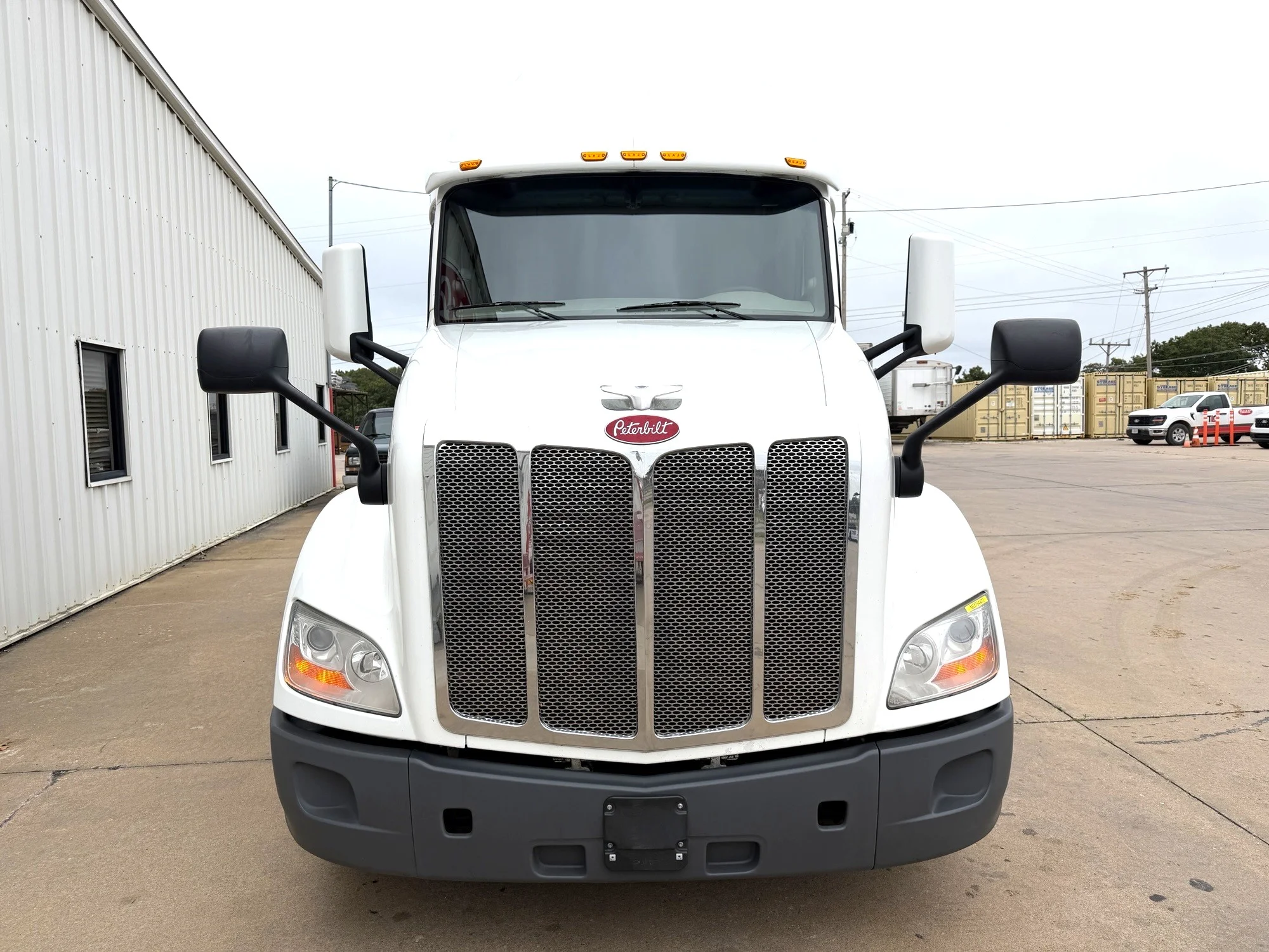 2021 Peterbilt 579 in Joplin, MO — photo 2