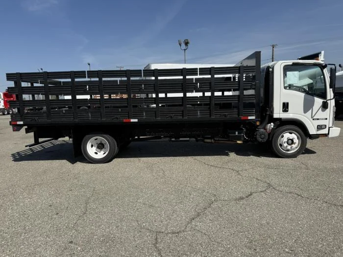 2026 Isuzu NRR - image 21