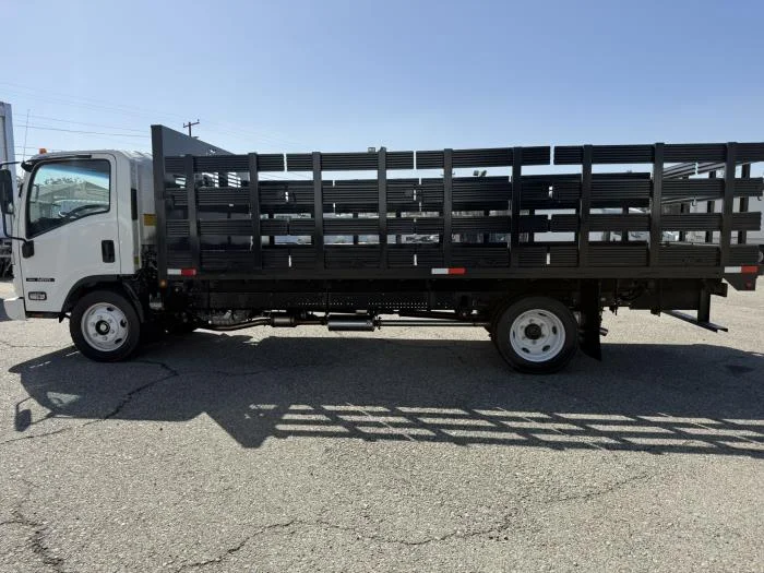 2026 Isuzu NRR - image 25