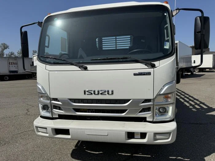2026 Isuzu NRR - image 19