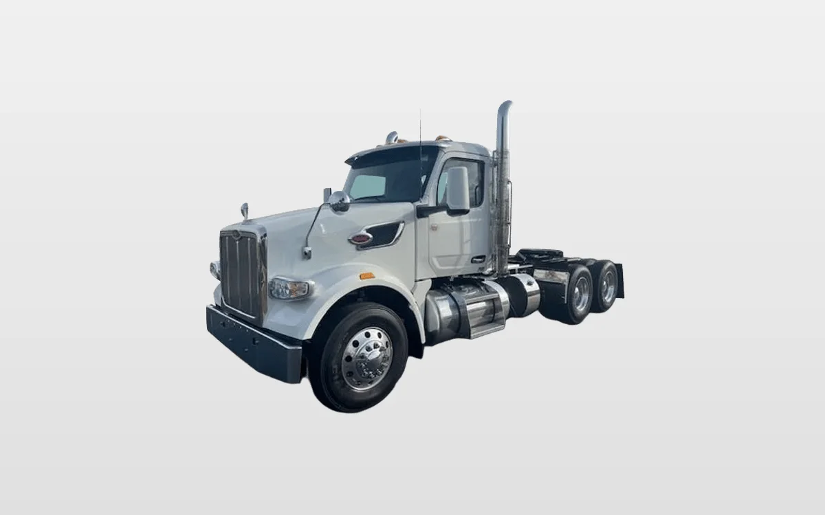 2026 Peterbilt 567 - image 1