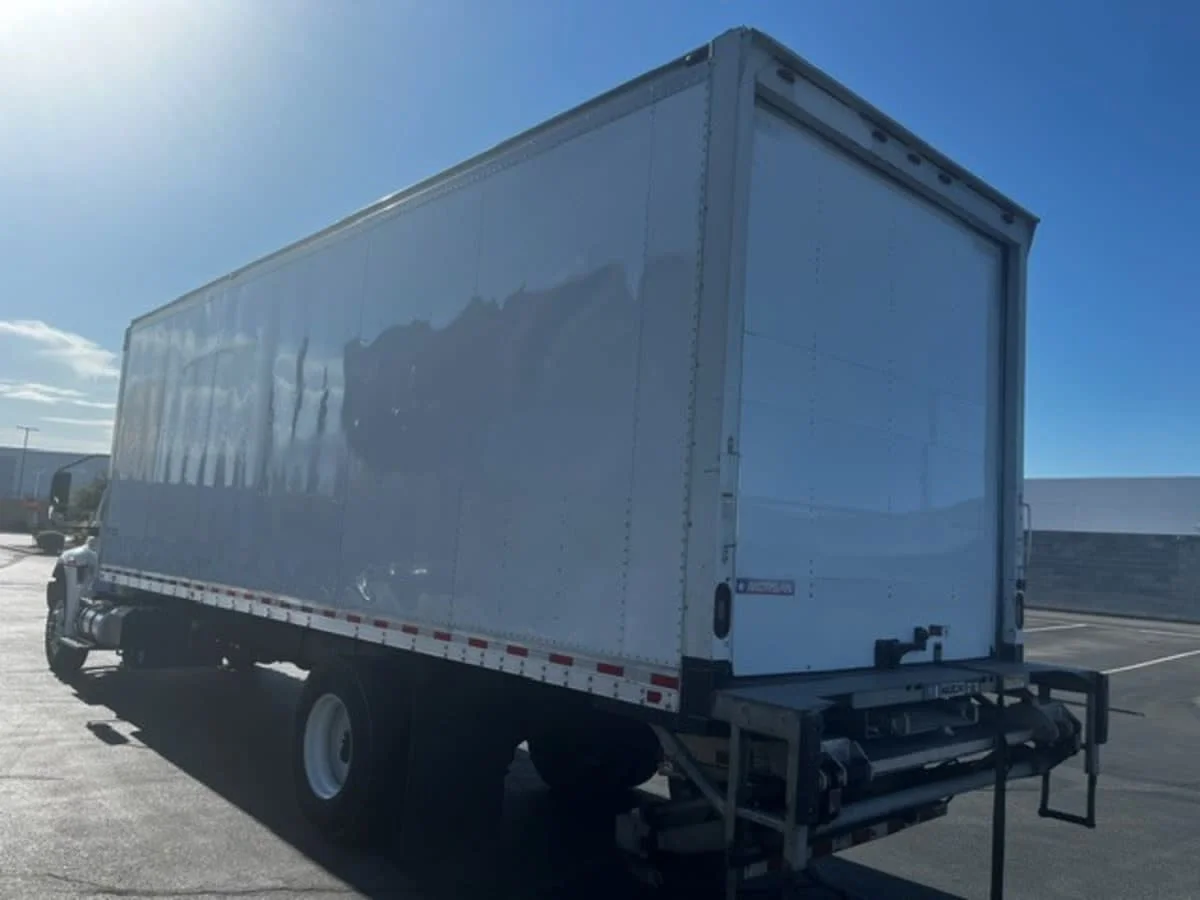 2020 International MV in North Las Vegas, NV — photo 6