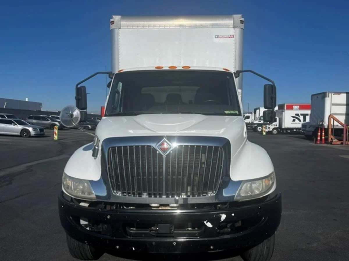 2020 International MV in North Las Vegas, NV — photo 2