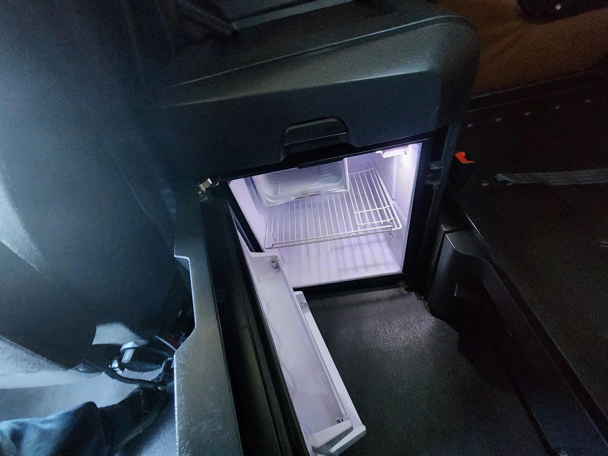 2021 Freightliner Cascadia in French Camp, CA — photo 17