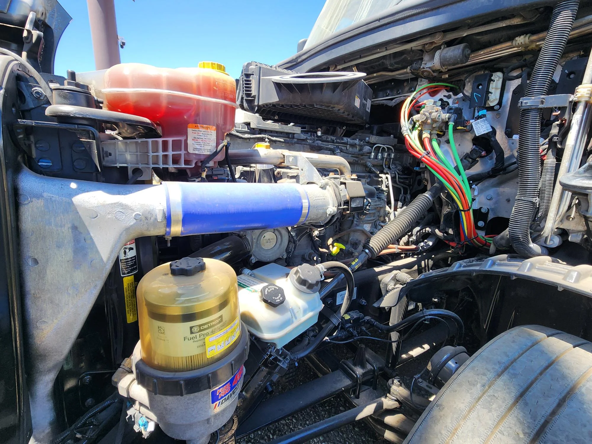 2021 Freightliner Cascadia in French Camp, CA — photo 16