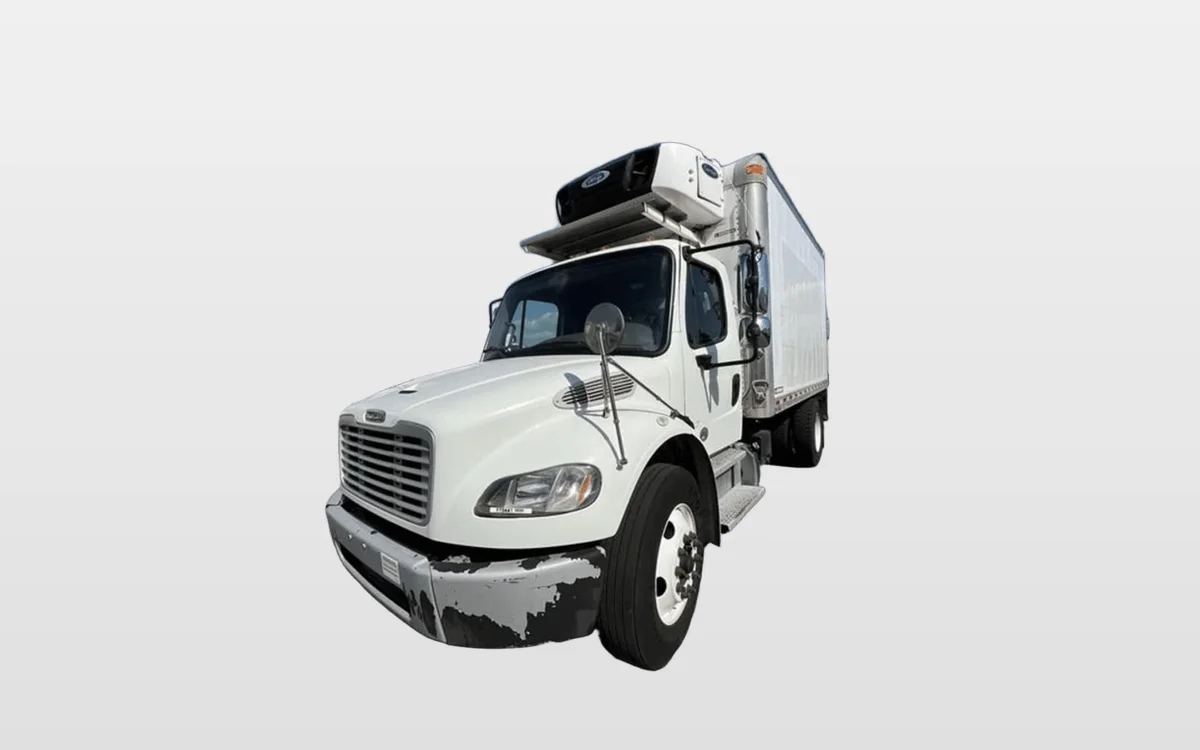 2018 Freightliner M2 106 - image 1