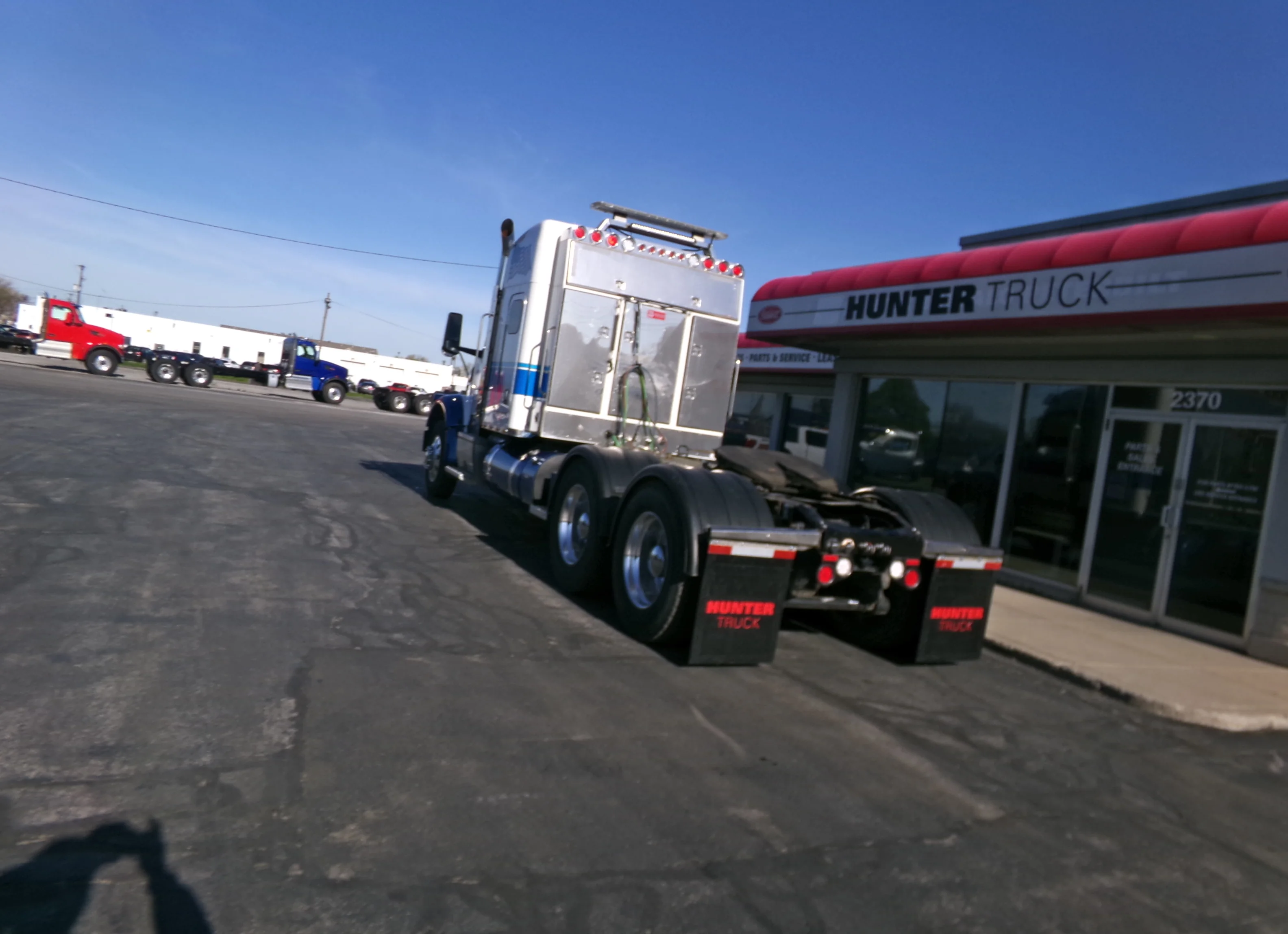 2025 Peterbilt 567 in Buffalo, NY — photo 5