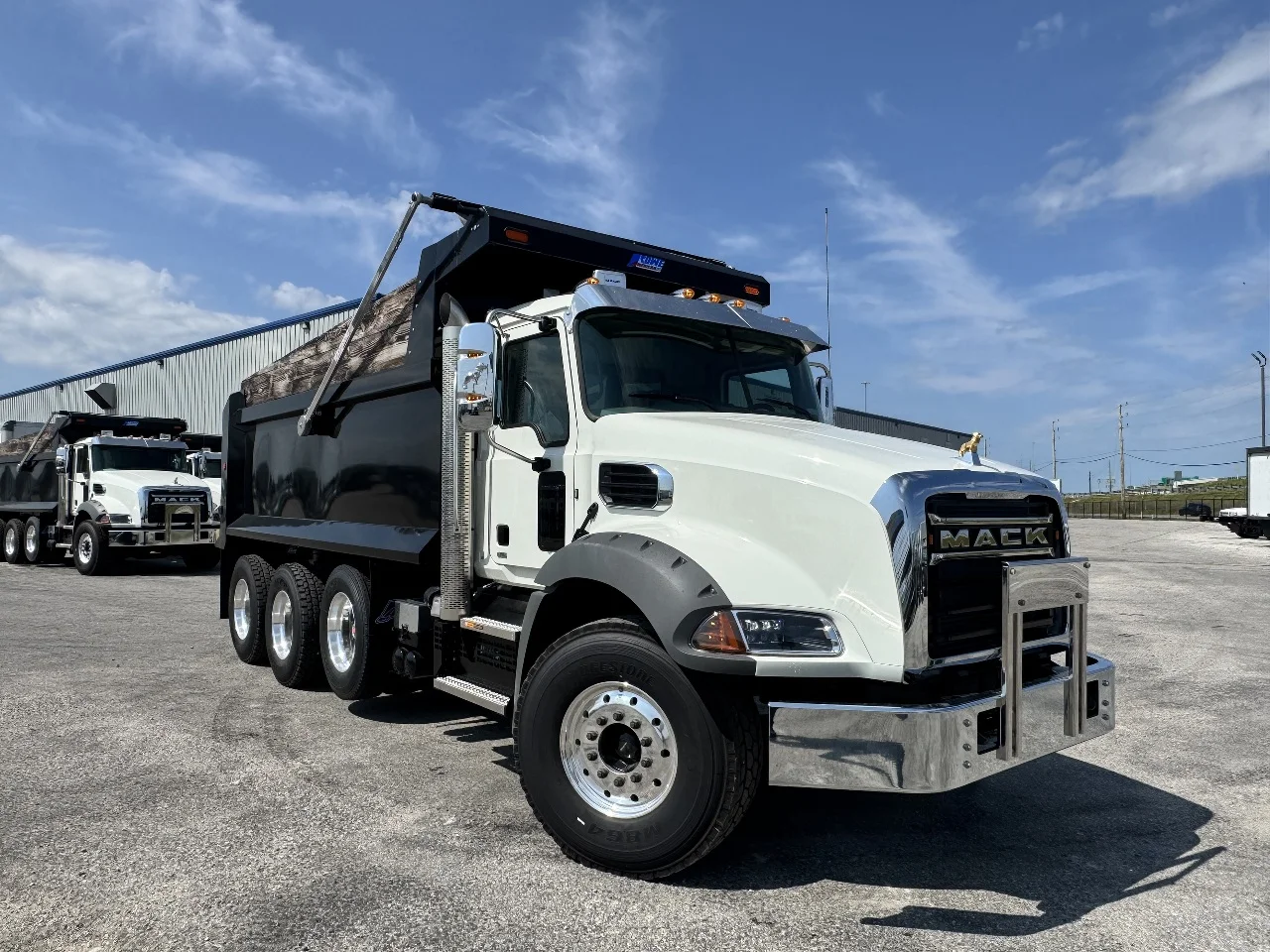 2027 Mack in Indianapolis, IN — photo 10