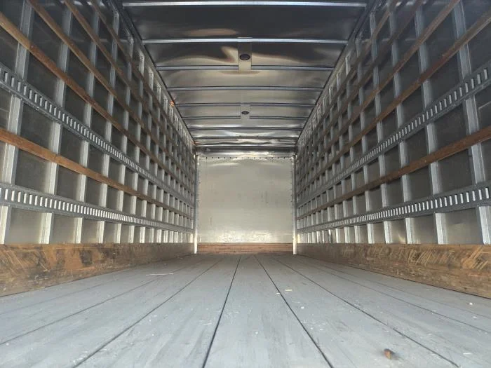 2022 Freightliner M2 106 — photo 11