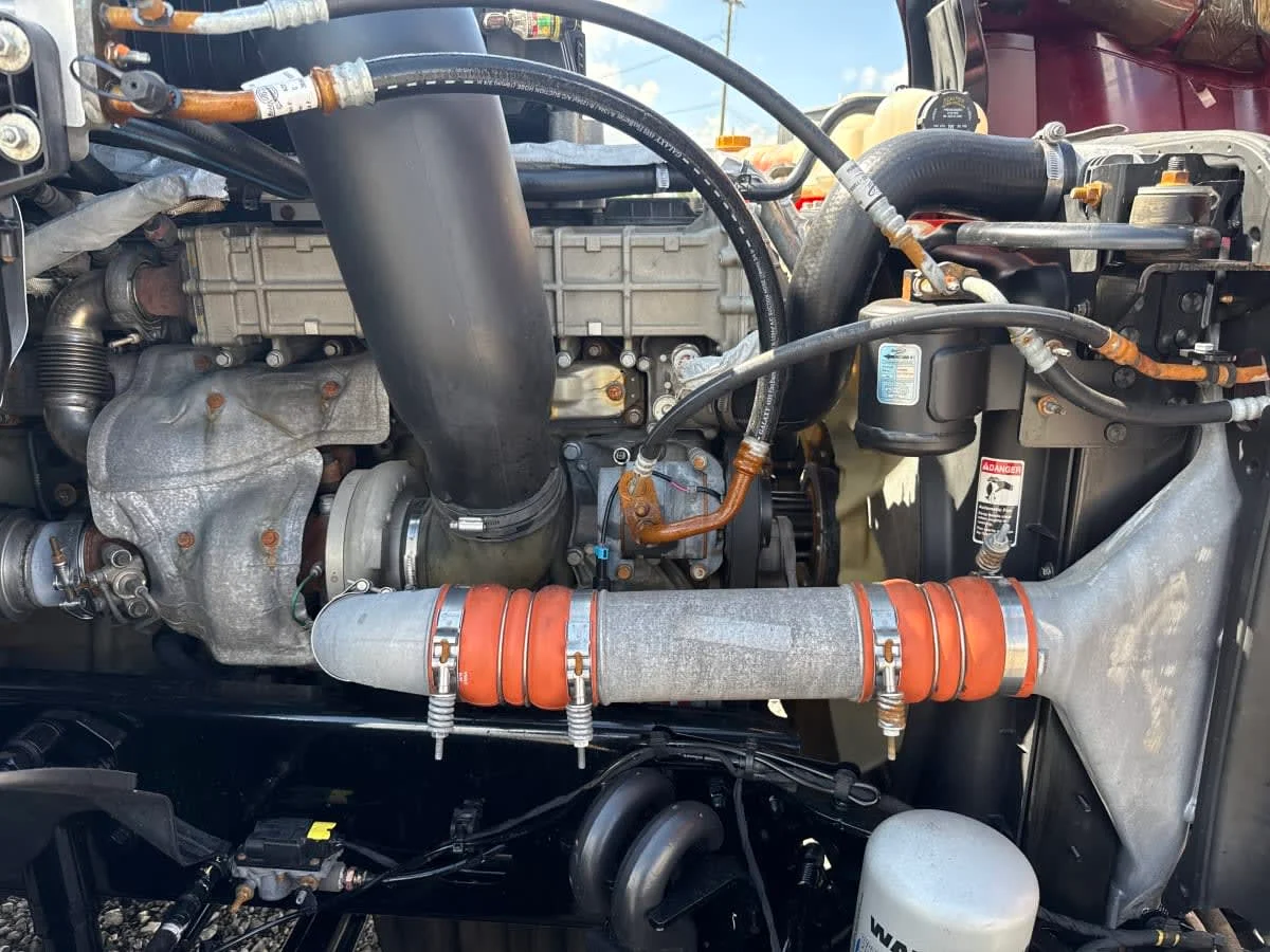 2020 Freightliner Cascadia in Birmingham, AL — photo 8