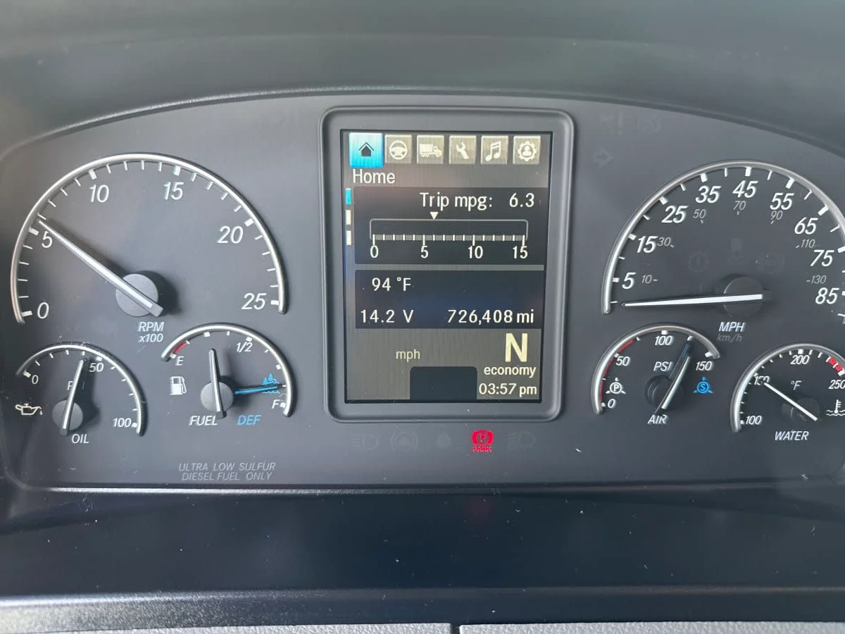 2020 Freightliner Cascadia in Birmingham, AL — photo 7