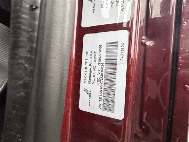 2020 Mack Anthem - image 9