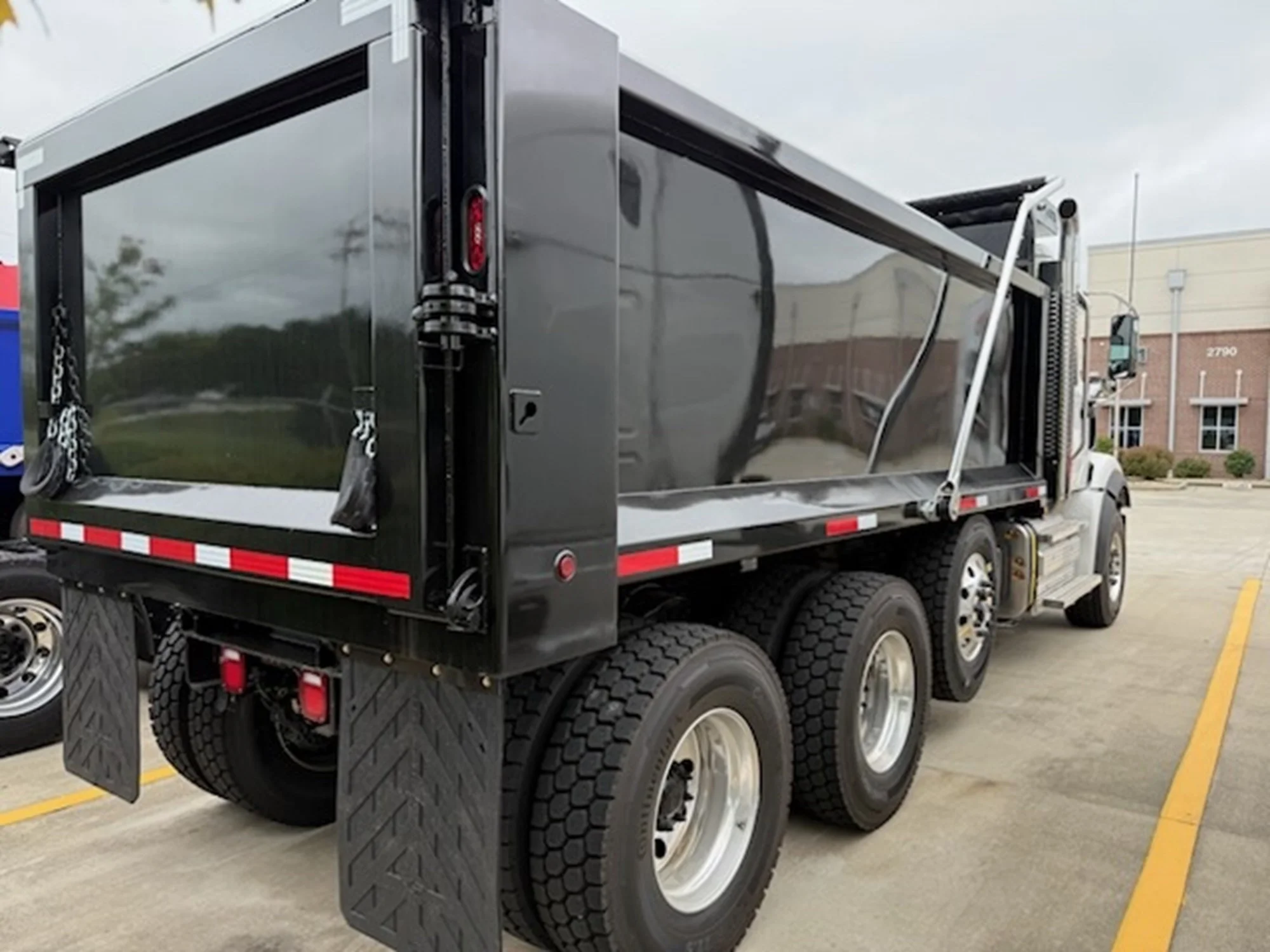 2026 Western Star 47X in Columbia, SC — photo 2