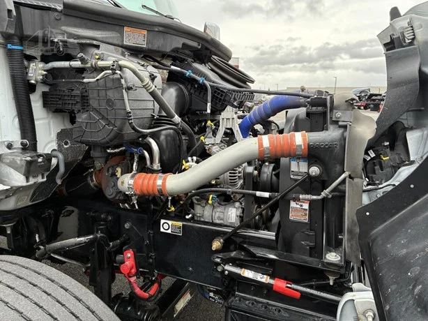 2024 Peterbilt 536 - image 14