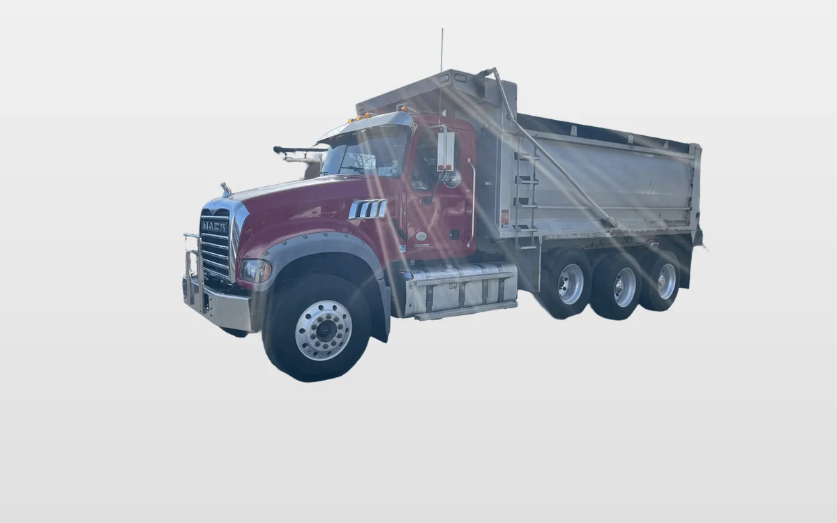 2019 Mack Granite - image 1
