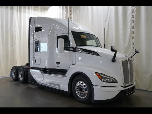 2027 Kenworth T680 in Omaha, NE