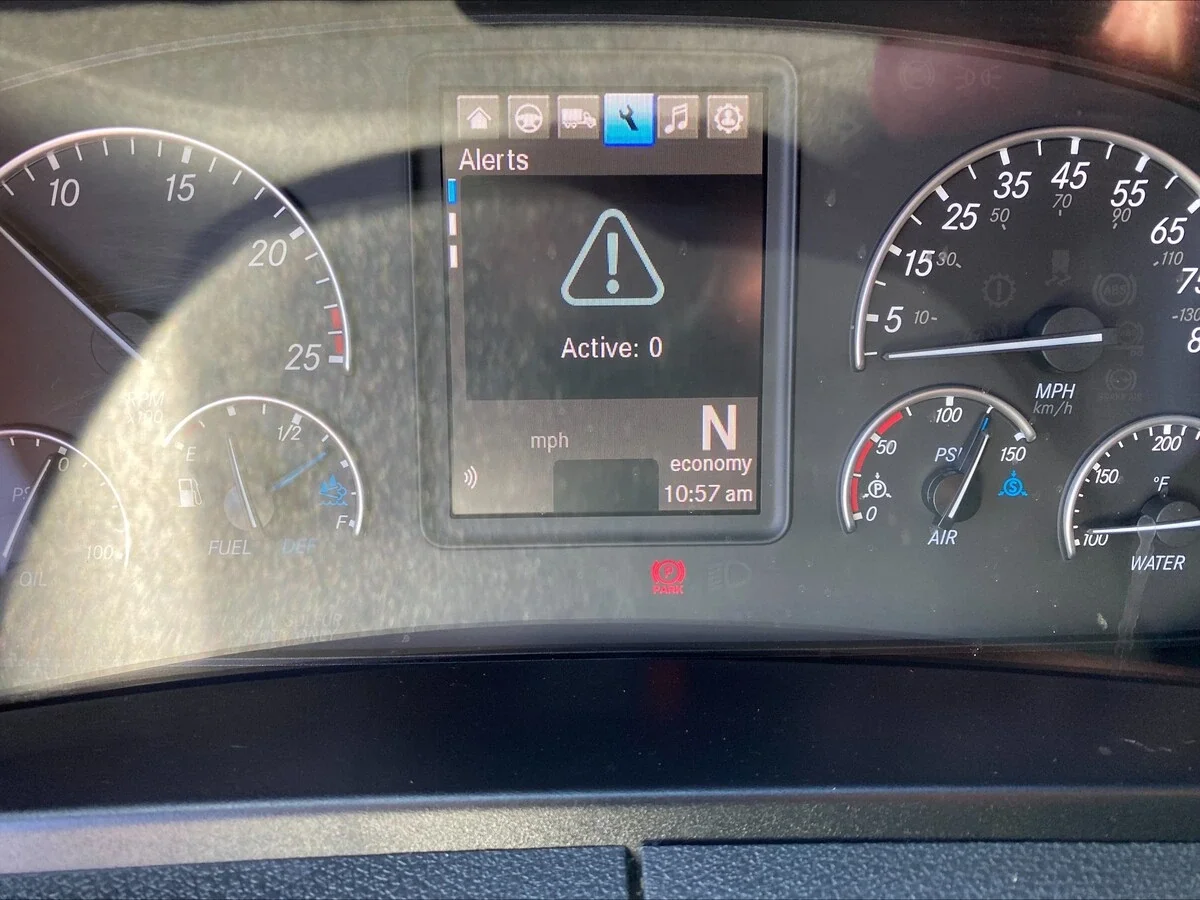 2026 Freightliner Cascadia — photo 19