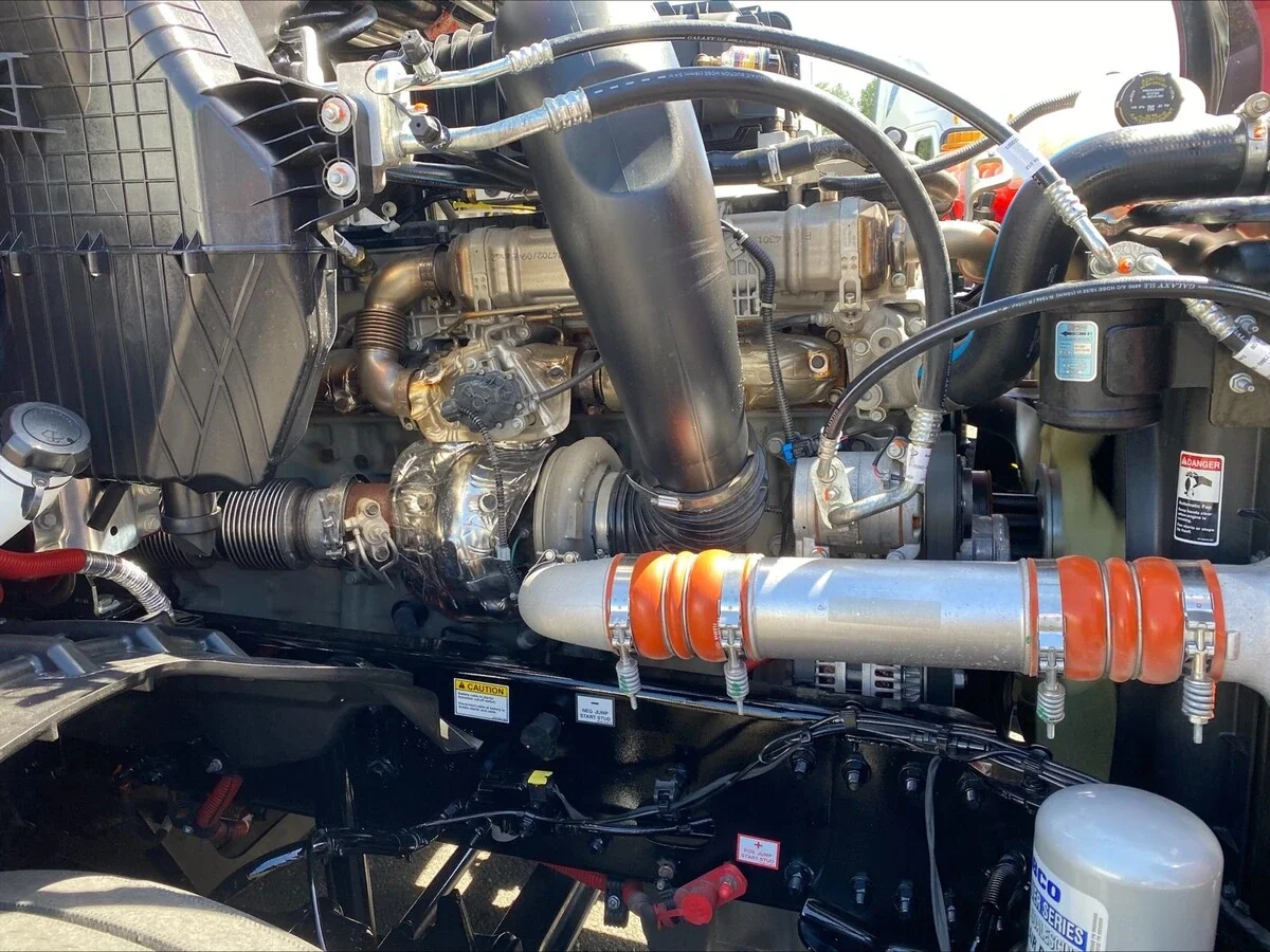 2026 Freightliner Cascadia — photo 10