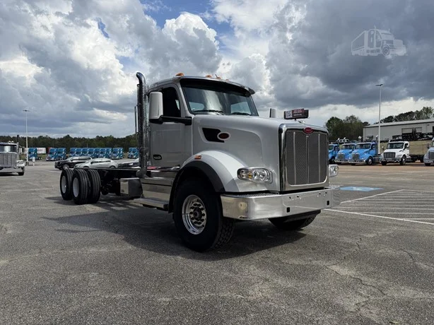 2025 Peterbilt 567 in GA — photo 4