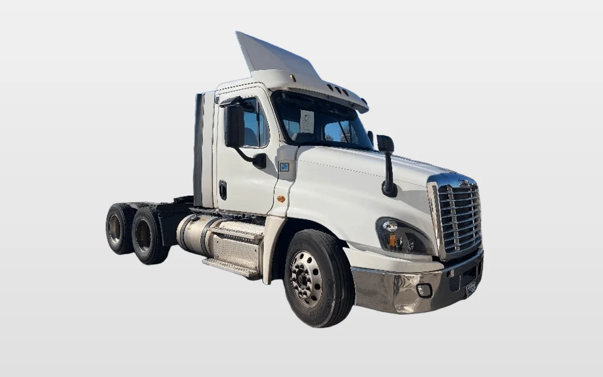 2019 Freightliner - image 1