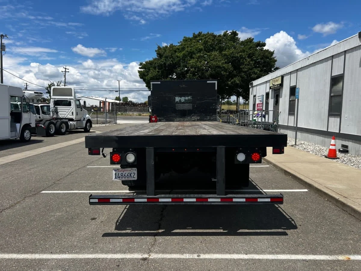 2018 Freightliner M2 106 in West Sacramento, CA — photo 5