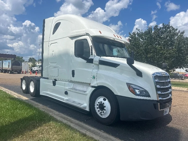 2020 Freightliner Cascadia