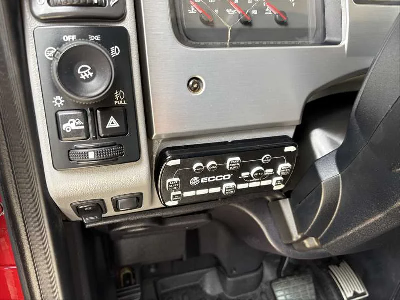 2025 Mack Pinnacle - image 16