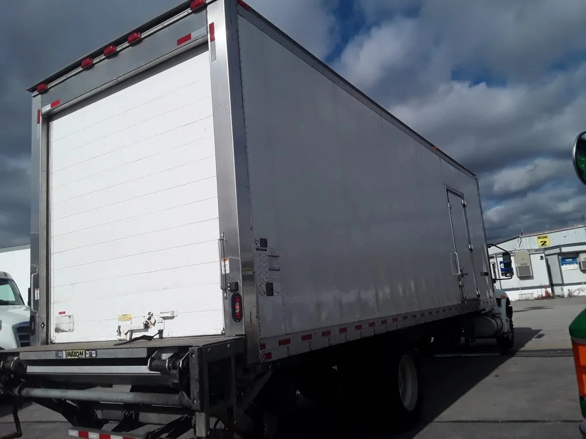 2019 International MV - image 4