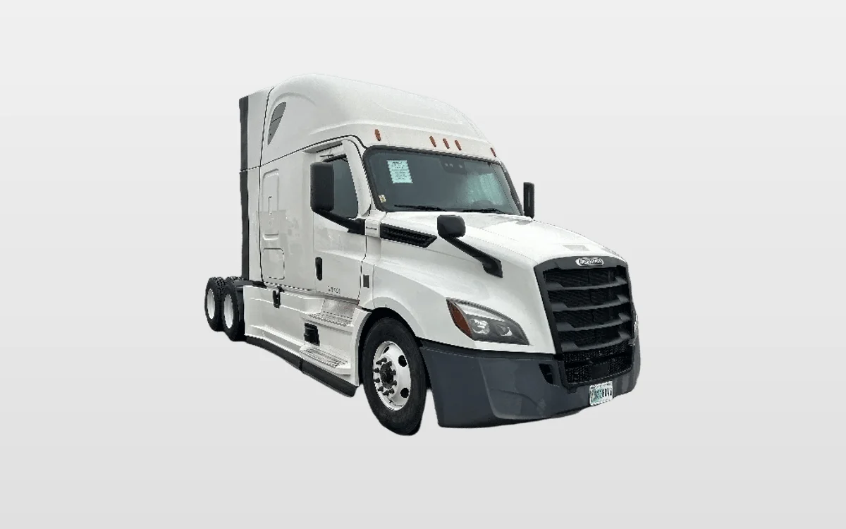 2023 Freightliner Cascadia in Akron, OH