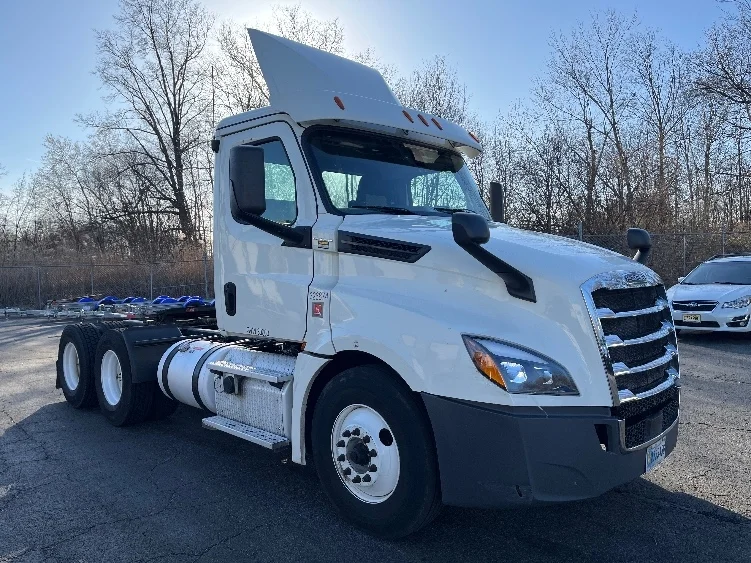 2019 Freightliner Cascadia in Parsippany, NJ
