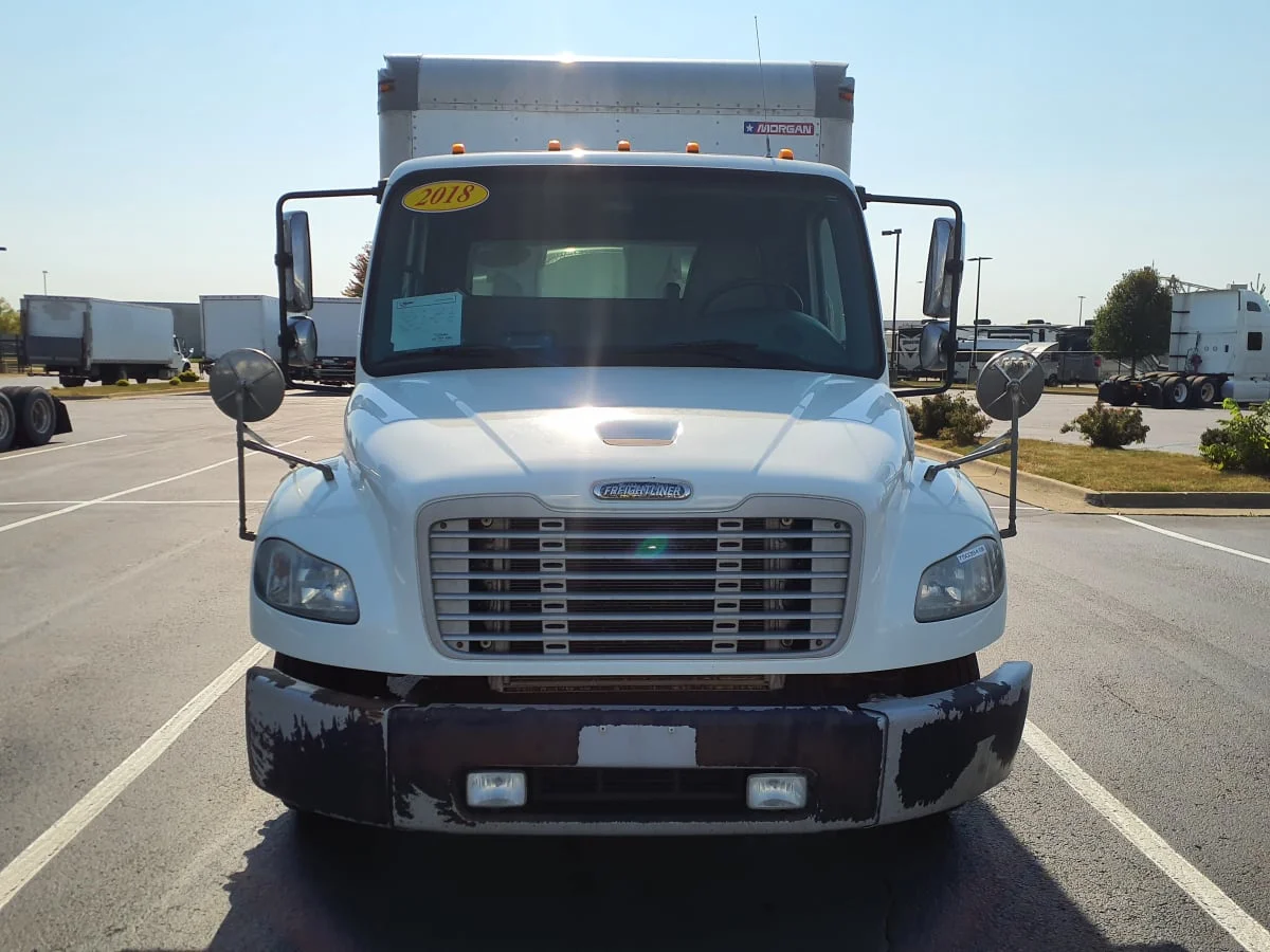 2018 Freightliner M2 106 in Indianapolis, IN — photo 2