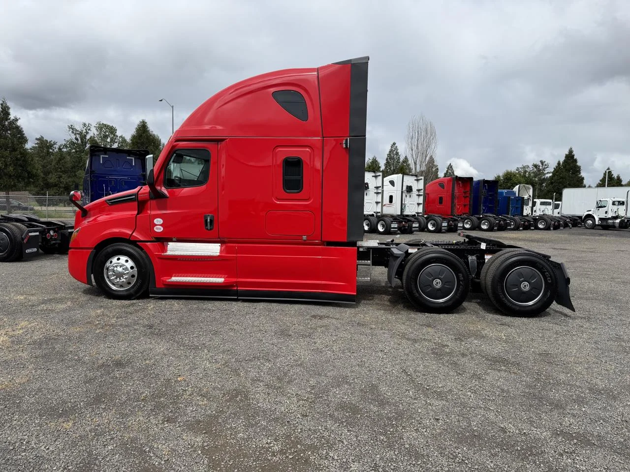 2026 Freightliner Cascadia - image 6