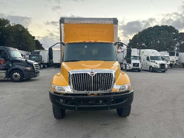 2021 International MV in Medley, FL — photo 2
