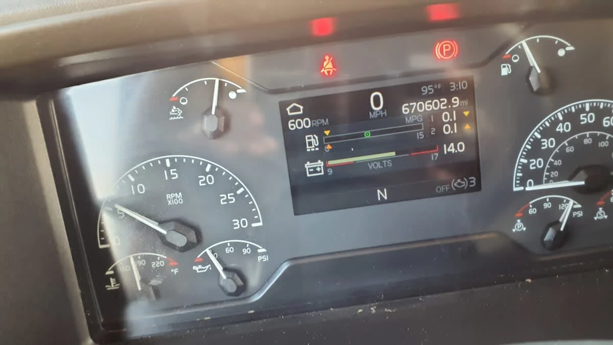2021 Volvo in Birmingham, AL — photo 12