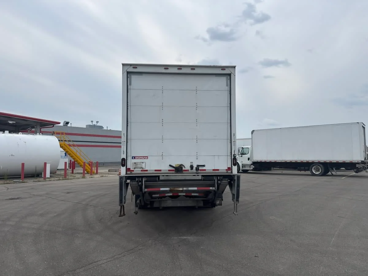 2020 Freightliner M2 106 in Taylor, MI — photo 5