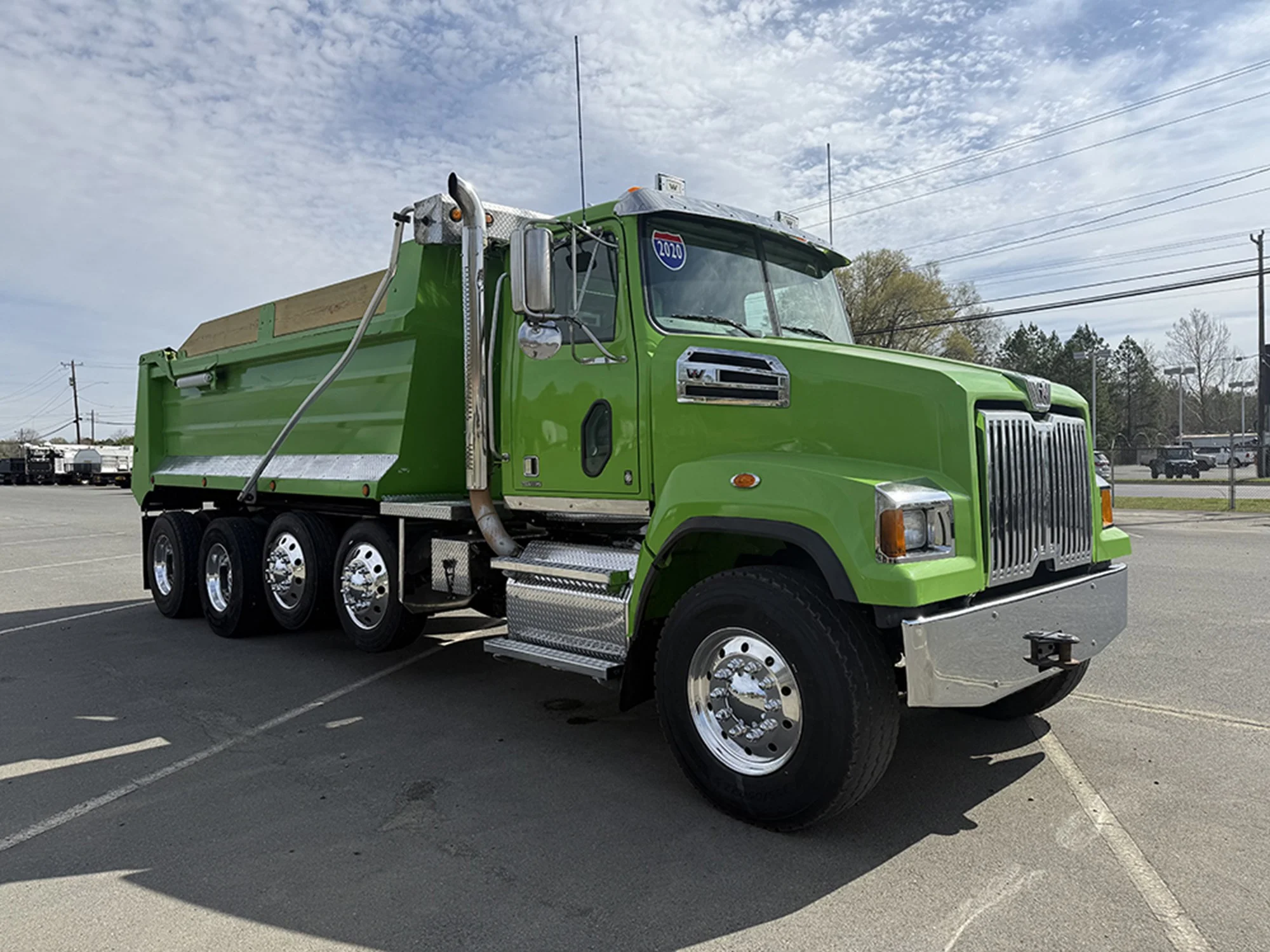 2020 Western Star 4700 - image 2