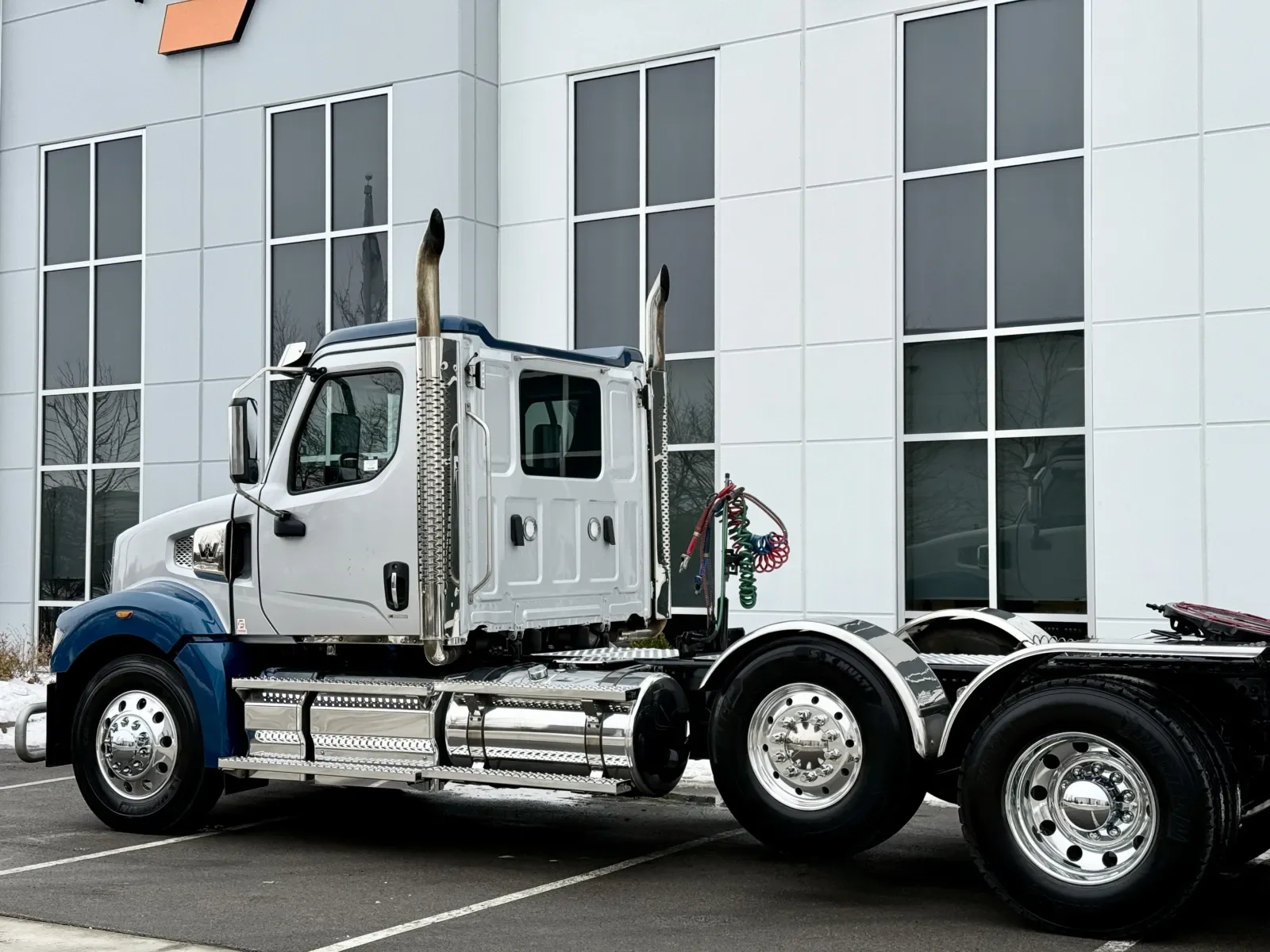 2024 Western Star 49X - image 8