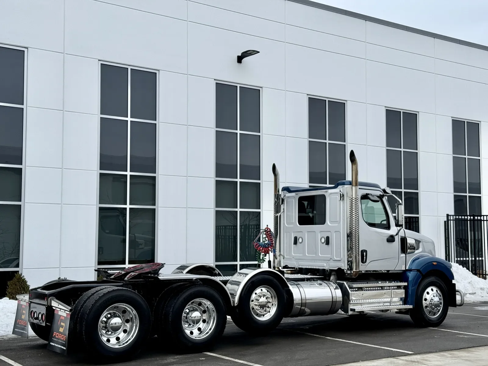 2024 Western Star 49X in New Lenox, IL — photo 5