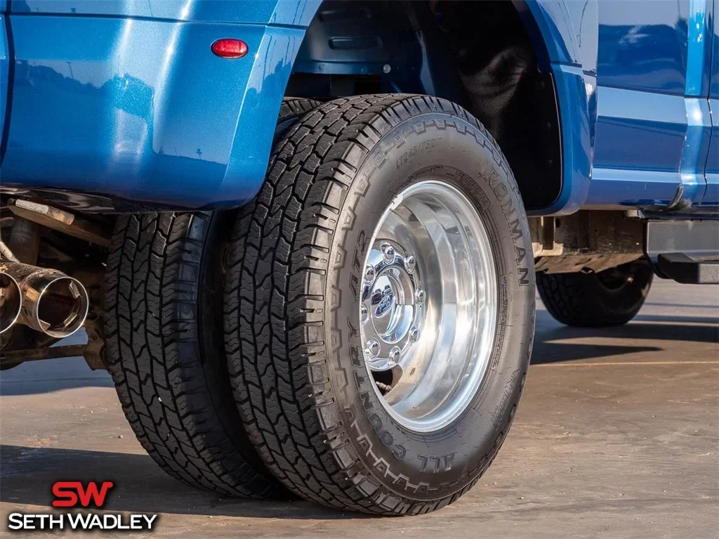 2022 Ford — photo 14