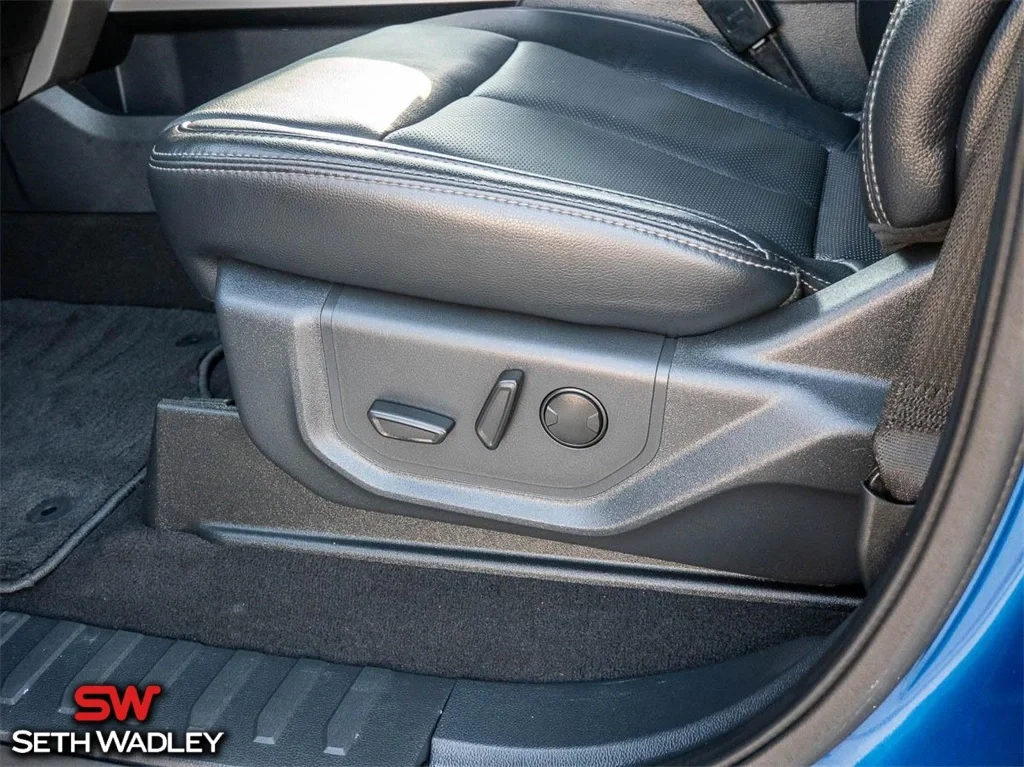 2022 Ford — photo 33