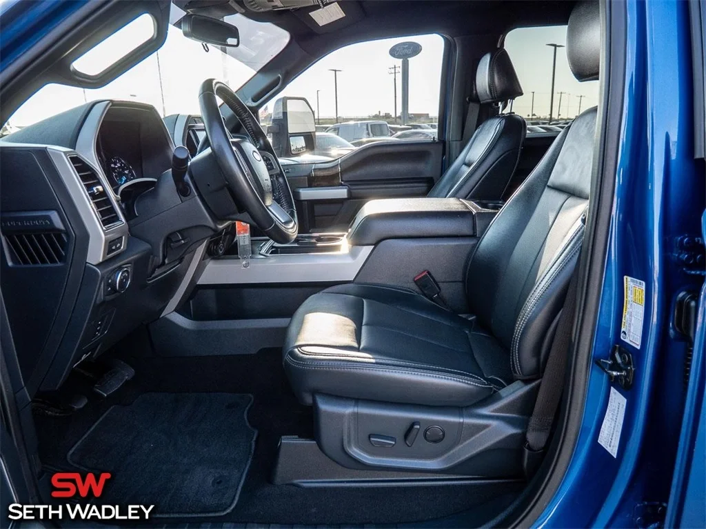 2022 Ford — photo 32