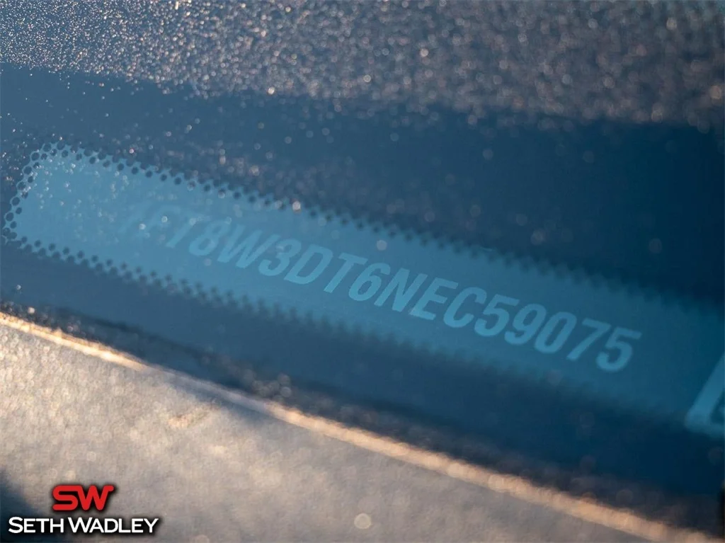 2022 Ford — photo 47