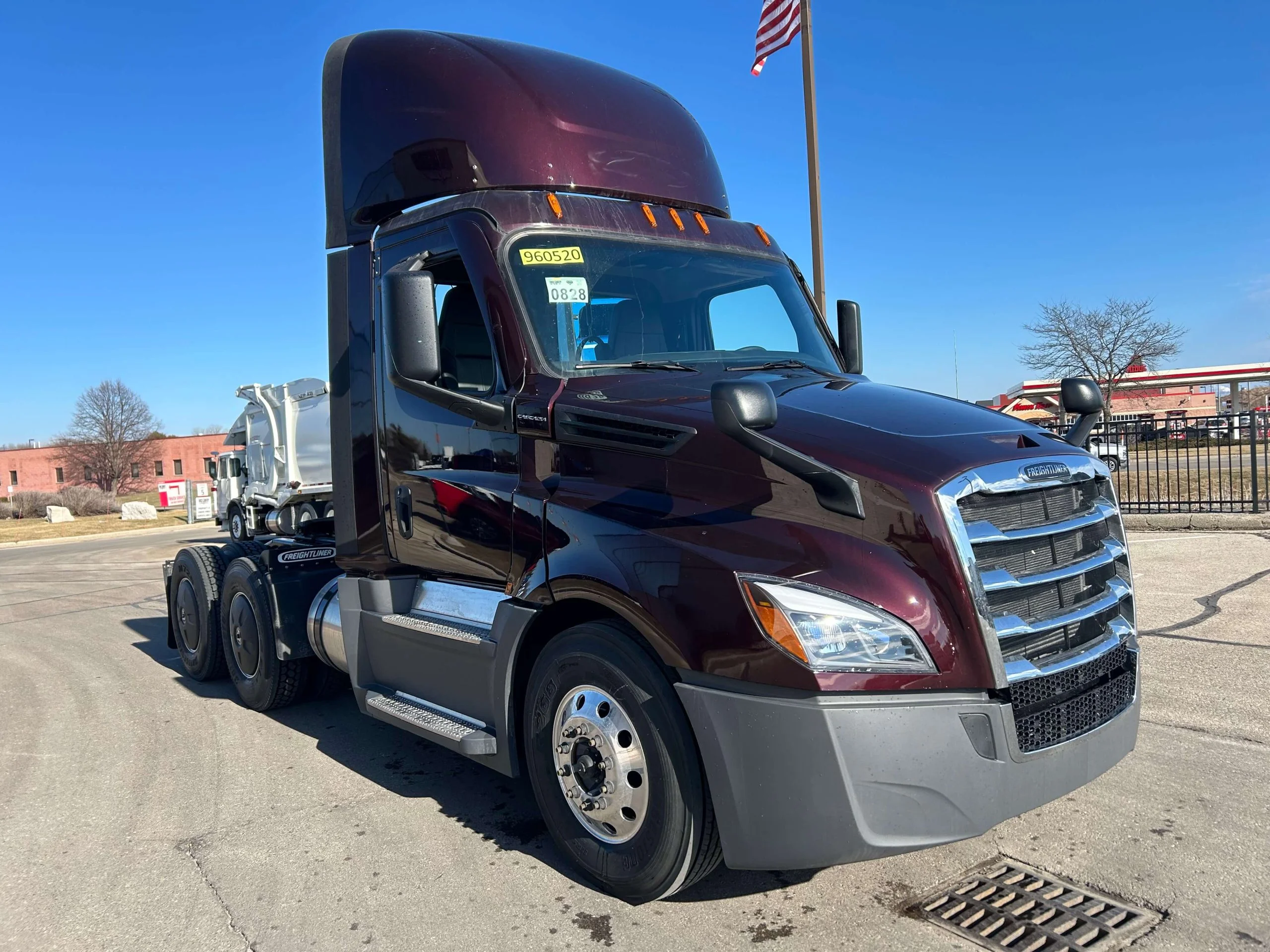 2026 Freightliner Cascadia in Milwaukee, WI — photo 3