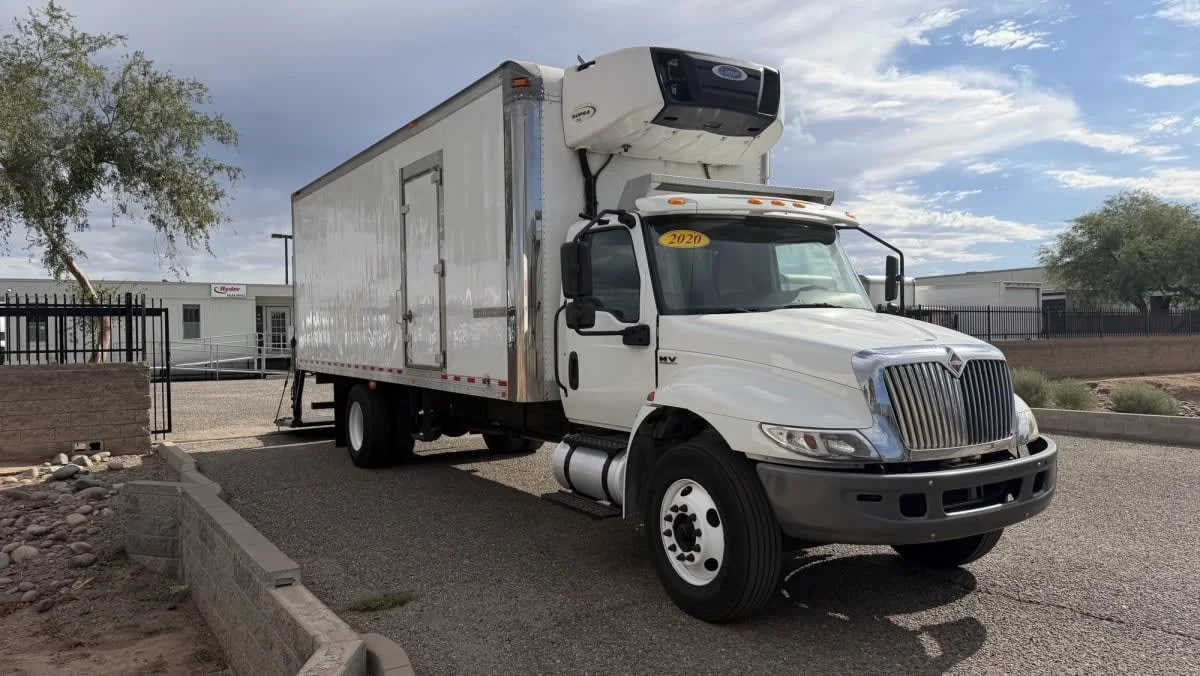 2020 International MV in Phoenix, AZ — photo 3