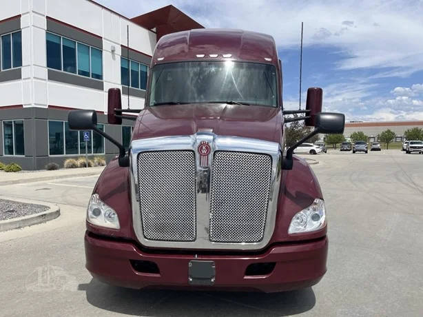 2022 Kenworth T680 in Salt Lake City, UT — photo 13