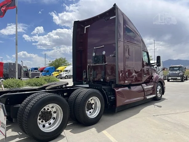 2022 Kenworth T680 in Salt Lake City, UT — photo 9